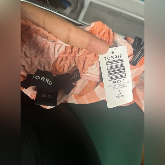 SET Torrid Seersucker Bralette & Pull-On Mid-Rise Short 5’’ NWT cottage core - Picture 6 of 6